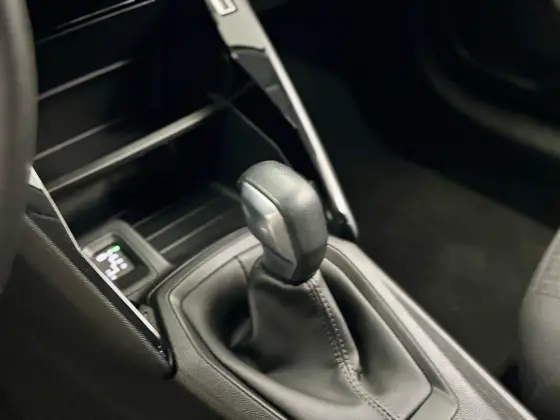 PEUGEOT 208 2023