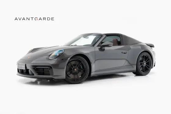 PORSCHE 911 2024