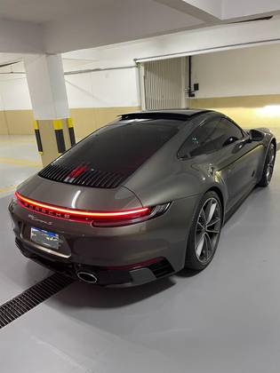 PORSCHE 911 2023