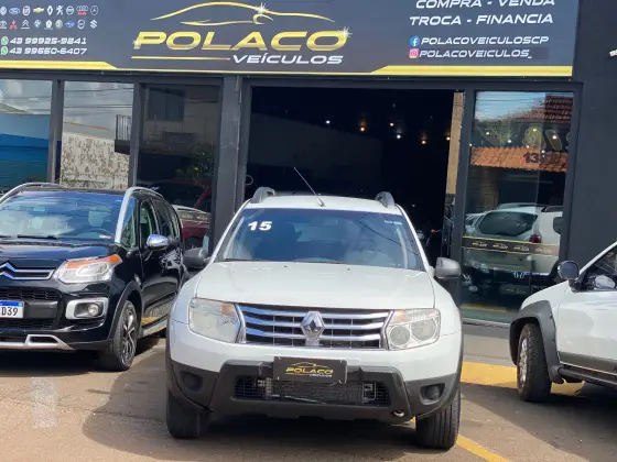 RENAULT DUSTER 2015
