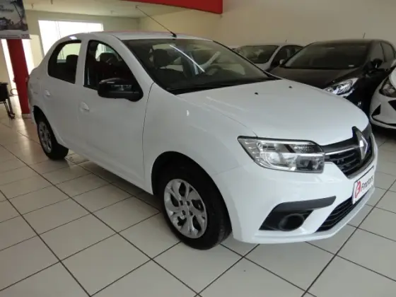RENAULT LOGAN 2023