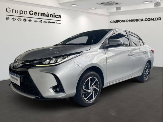 TOYOTA YARIS 2023
