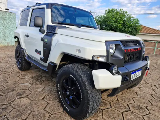 TROLLER T4 2021