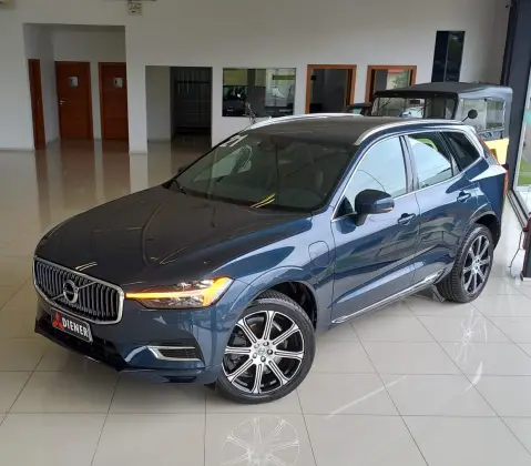VOLVO XC60 2021