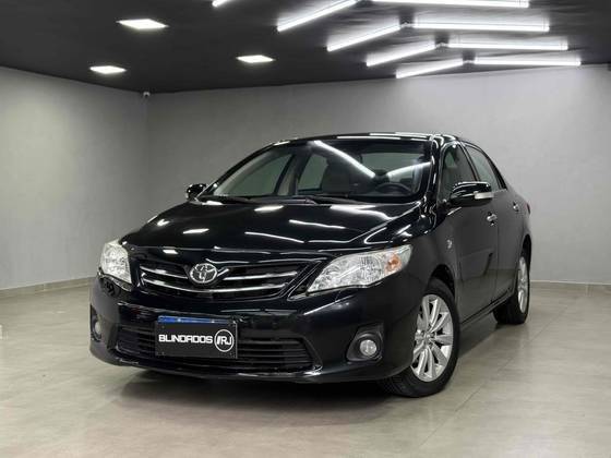 TOYOTA COROLLA 2012