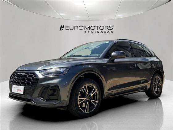 AUDI Q5 2022