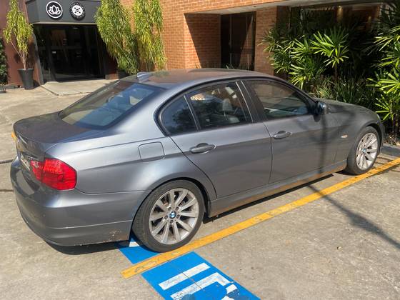BMW 325i 2012