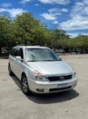 KIA CARNIVAL 2014