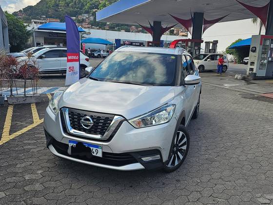 NISSAN KICKS 2020