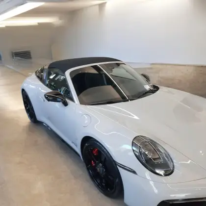 PORSCHE 911 2022