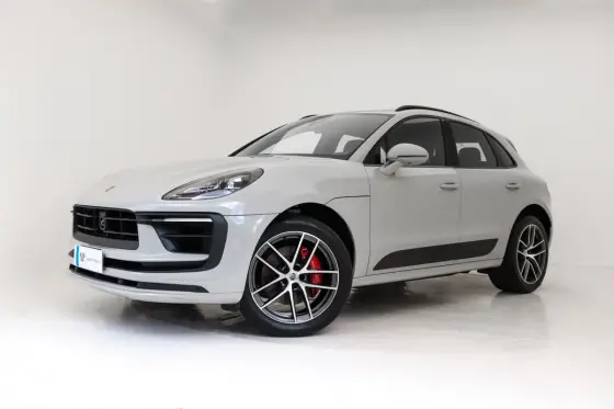 PORSCHE MACAN 2024
