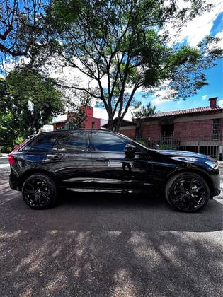 VOLVO XC60 2024
