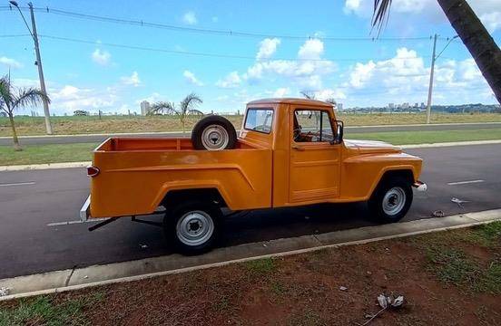 FORD JEEP 1975