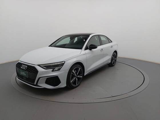 AUDI A3 2024