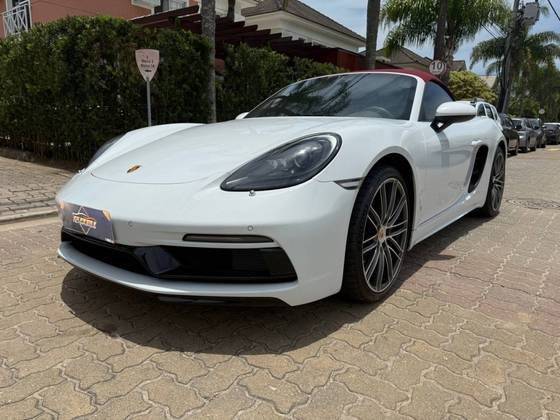 PORSCHE 718 2023