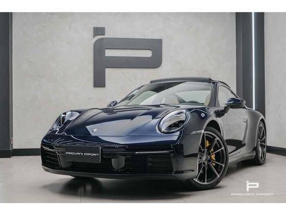PORSCHE 911 2020