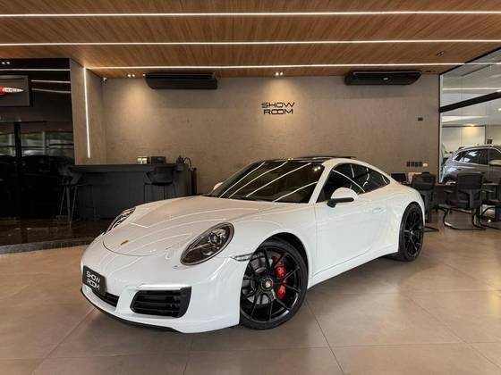 PORSCHE 911 2017