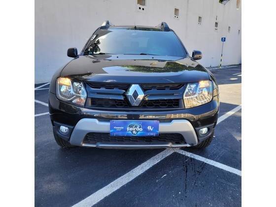 RENAULT DUSTER 2017