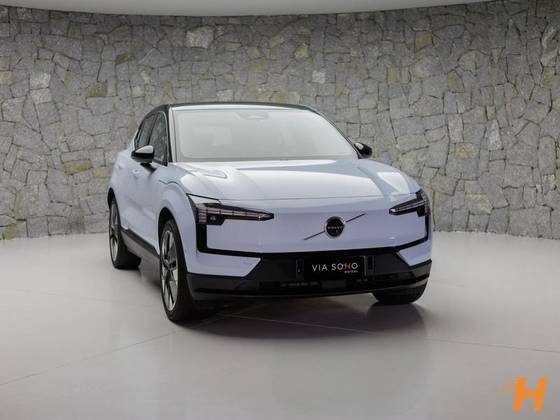 VOLVO EX30 2024