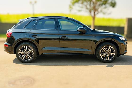 AUDI Q5 2024