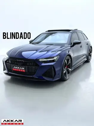 AUDI RS6 2021