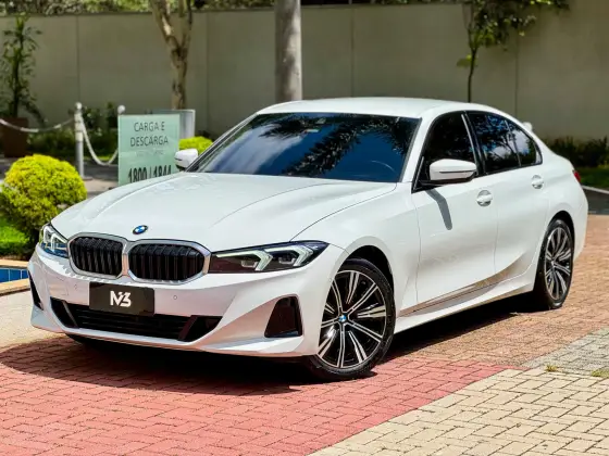 BMW 320i 2023
