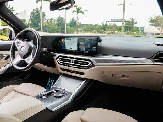 BMW 320i 2024
