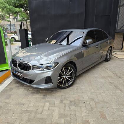 BMW 320i 2023