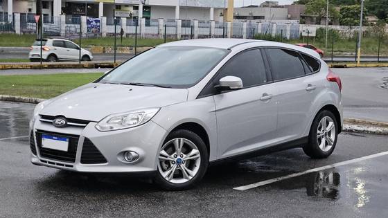 FORD FOCUS 2015