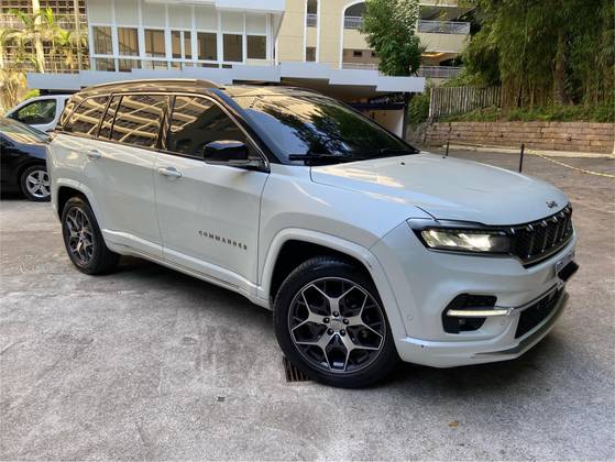 JEEP COMMANDER 2022