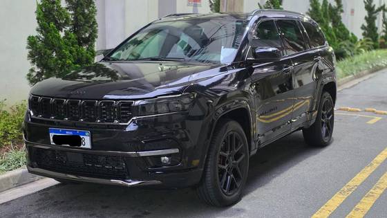 JEEP COMMANDER 2025