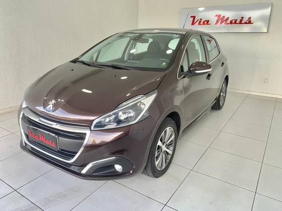 PEUGEOT 208 2017