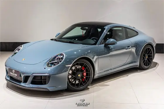 PORSCHE 911 2017
