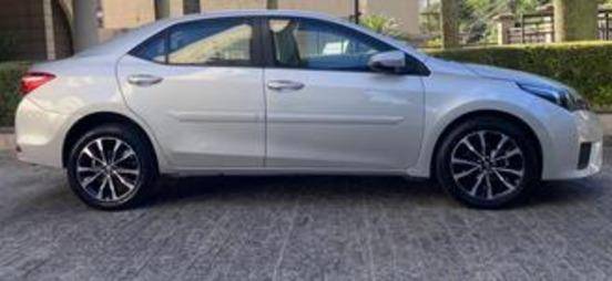 TOYOTA COROLLA 2017