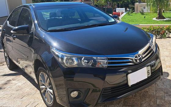 TOYOTA COROLLA 2017