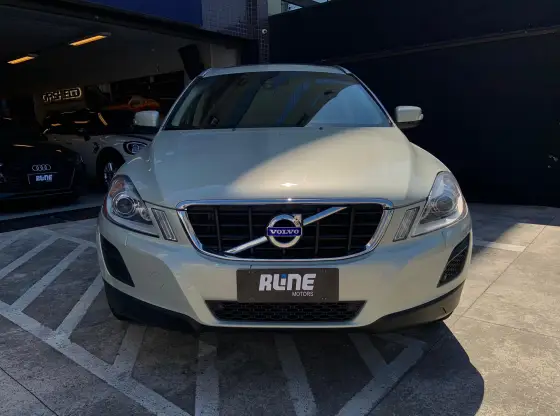 VOLVO XC60 2012
