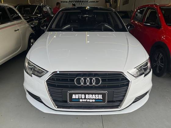 AUDI A3 2017