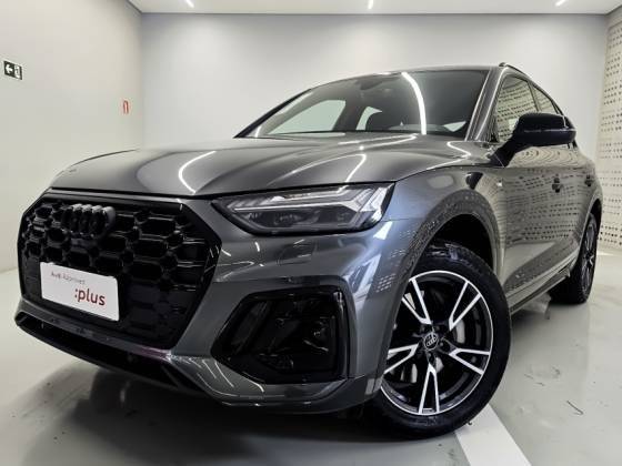 AUDI Q5 2025
