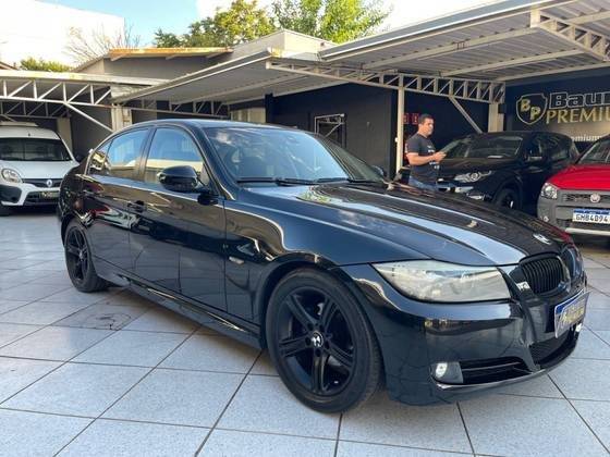 BMW 320i 2010