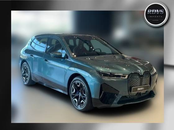 BMW iX 2025