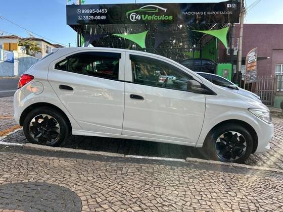 CHEVROLET ONIX 2015