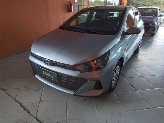 HYUNDAI HB20 2024