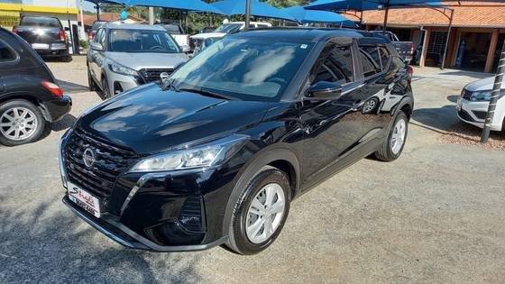 NISSAN KICKS 2024