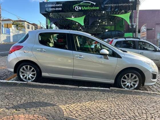 PEUGEOT 308 2013