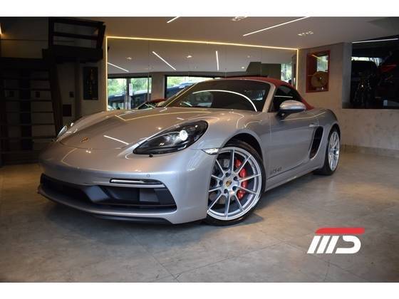 PORSCHE 718 2025