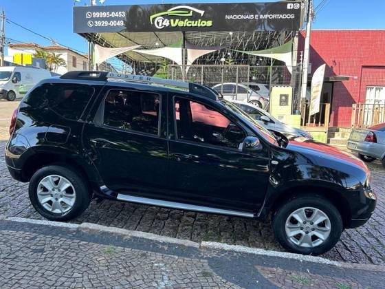 RENAULT DUSTER 2017