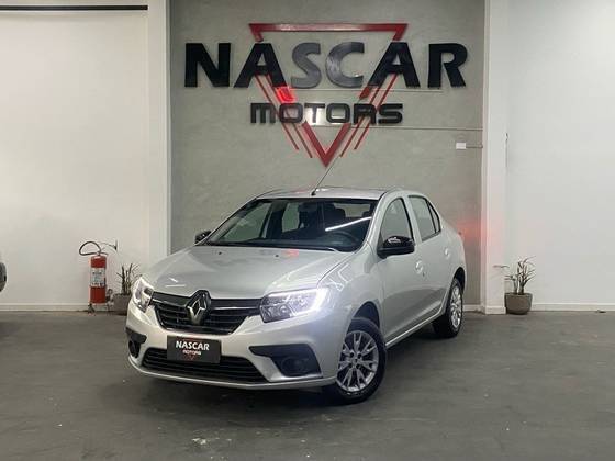 RENAULT LOGAN 2024