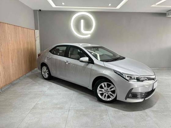 TOYOTA COROLLA 2017