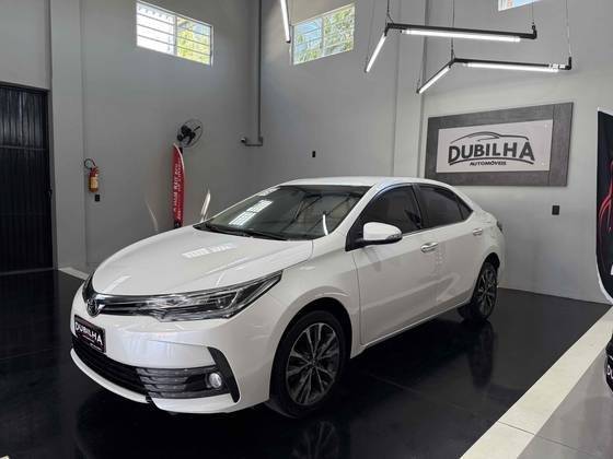 TOYOTA COROLLA 2018