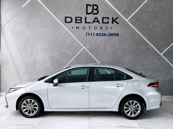 TOYOTA COROLLA 2024